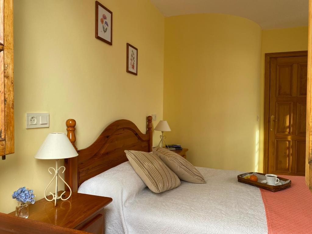 Ahio San Martin, Apartamentos Rurales Casa De La Villa San Martin de Oscos Bagian luar foto